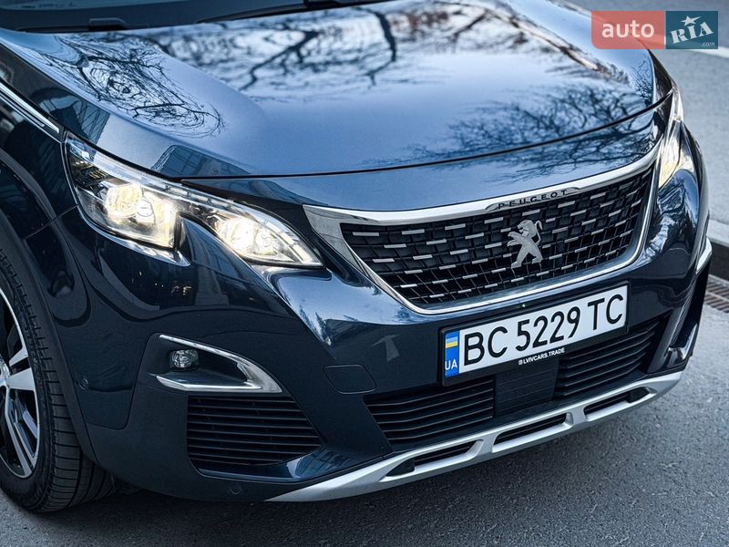 Позашляховик / Кросовер Peugeot 5008 2018 в Львові