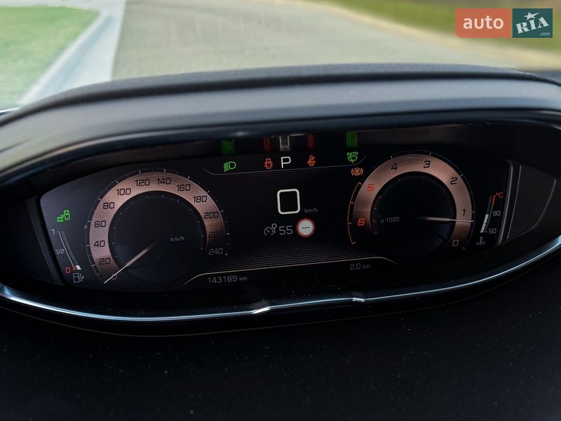 Позашляховик / Кросовер Peugeot 5008 2018 в Львові