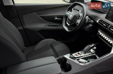 Внедорожник / Кроссовер Peugeot 5008 2020 в Черкассах