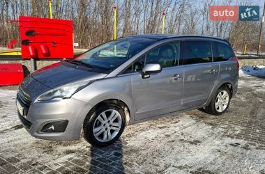 Мікровен Peugeot 5008 2014 в Смілі