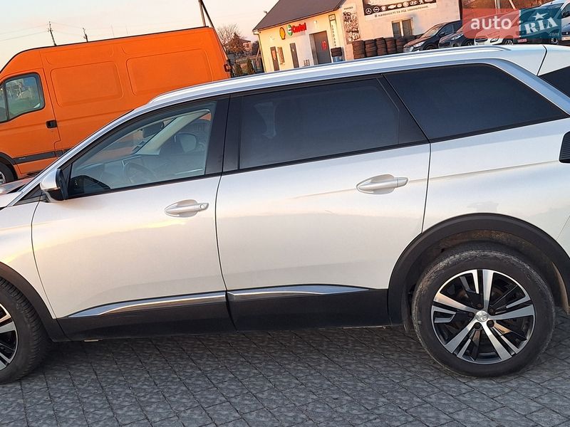 Внедорожник / Кроссовер Peugeot 5008 2017 в Львове фото 10 Внедорожник / Кроссовер Peugeot 5008 2017 в Львове