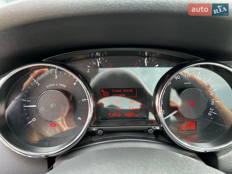 Микровэн Peugeot 5008 2012 в Ивано-Франковске фото 16 Микровэн Peugeot 5008 2012 в Ивано-Франковске