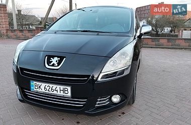 Мікровен Peugeot 5008 2010 в Рівному