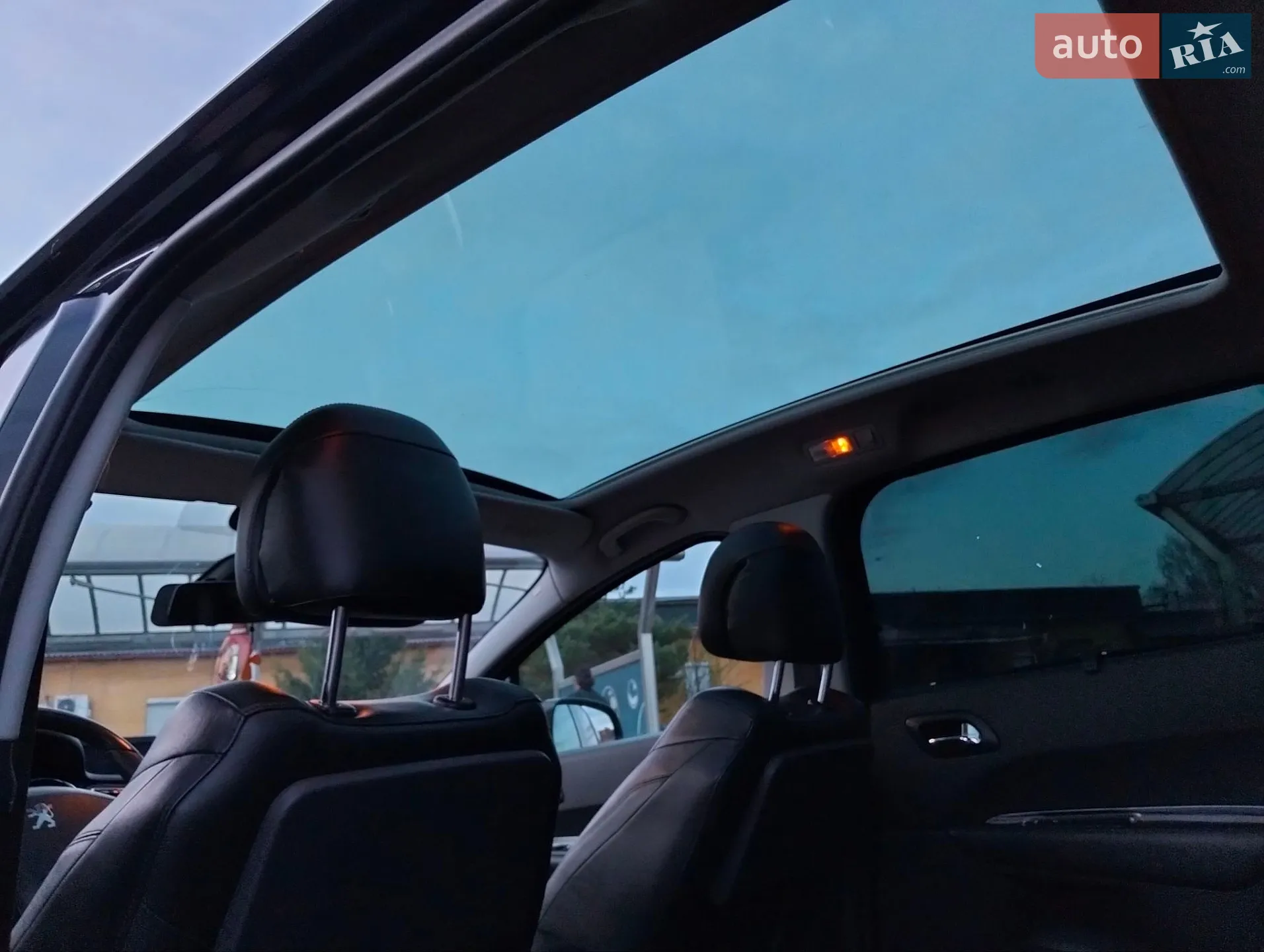 2010 Peugeot 5008 - мініатюра 29