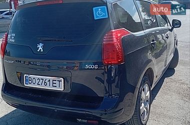Микровэн Peugeot 5008 2010 в Тернополе