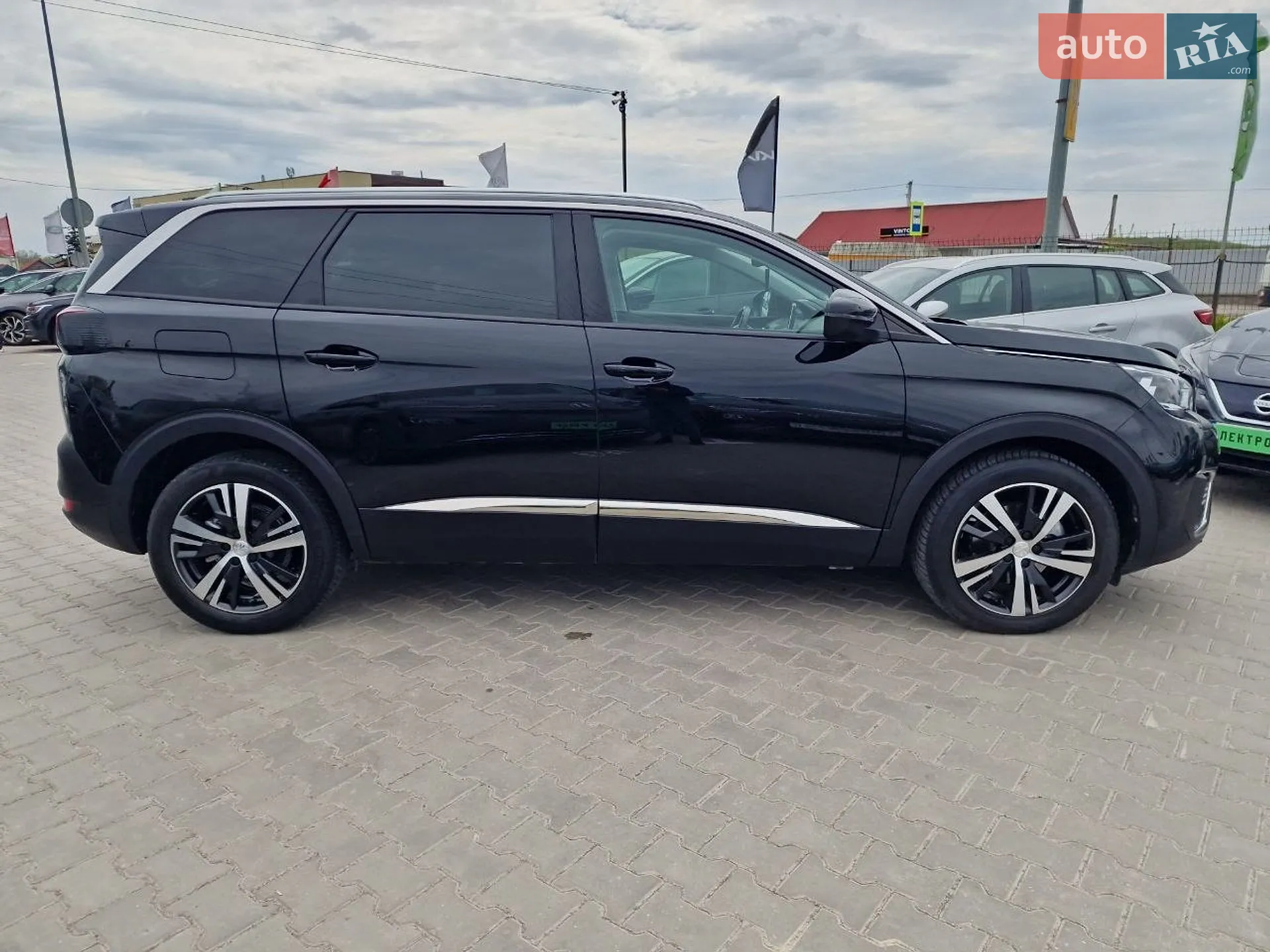 2020 Peugeot 5008 - мініатюра 8