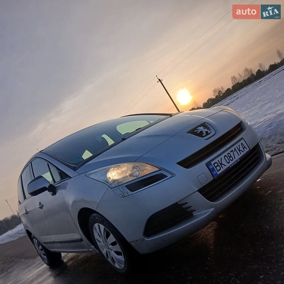2010 Peugeot 5008 - мініатюра 8