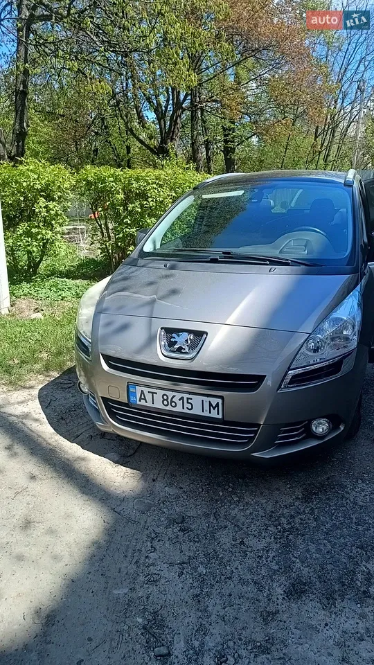 2011 Peugeot 5008 - мініатюра 19