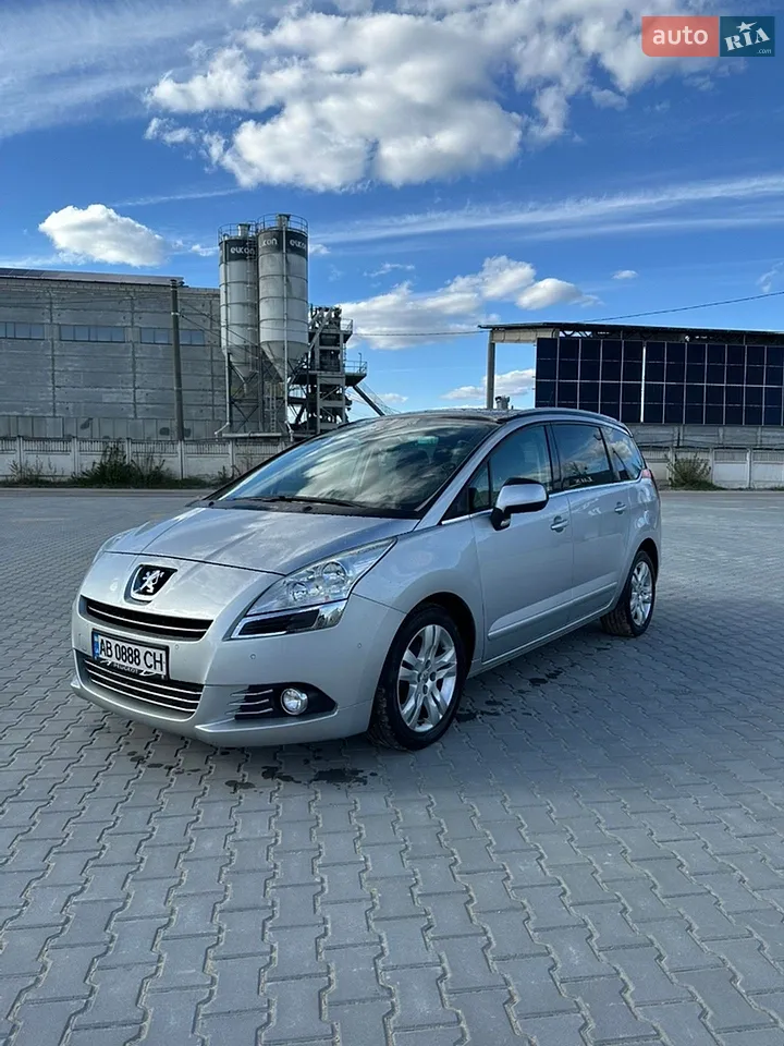 2011 Peugeot 5008 - мініатюра 17