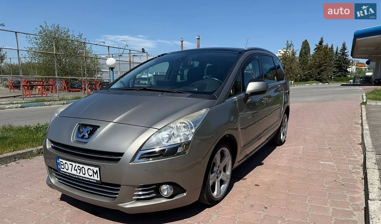 2010 Peugeot 5008 - мініатюра 14