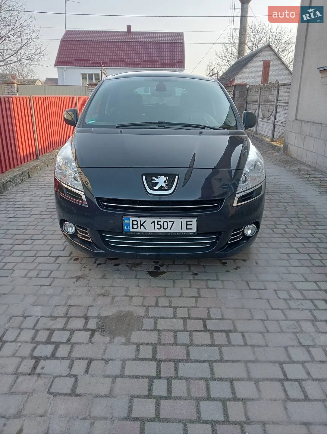 2011 Peugeot 5008 - фото 1