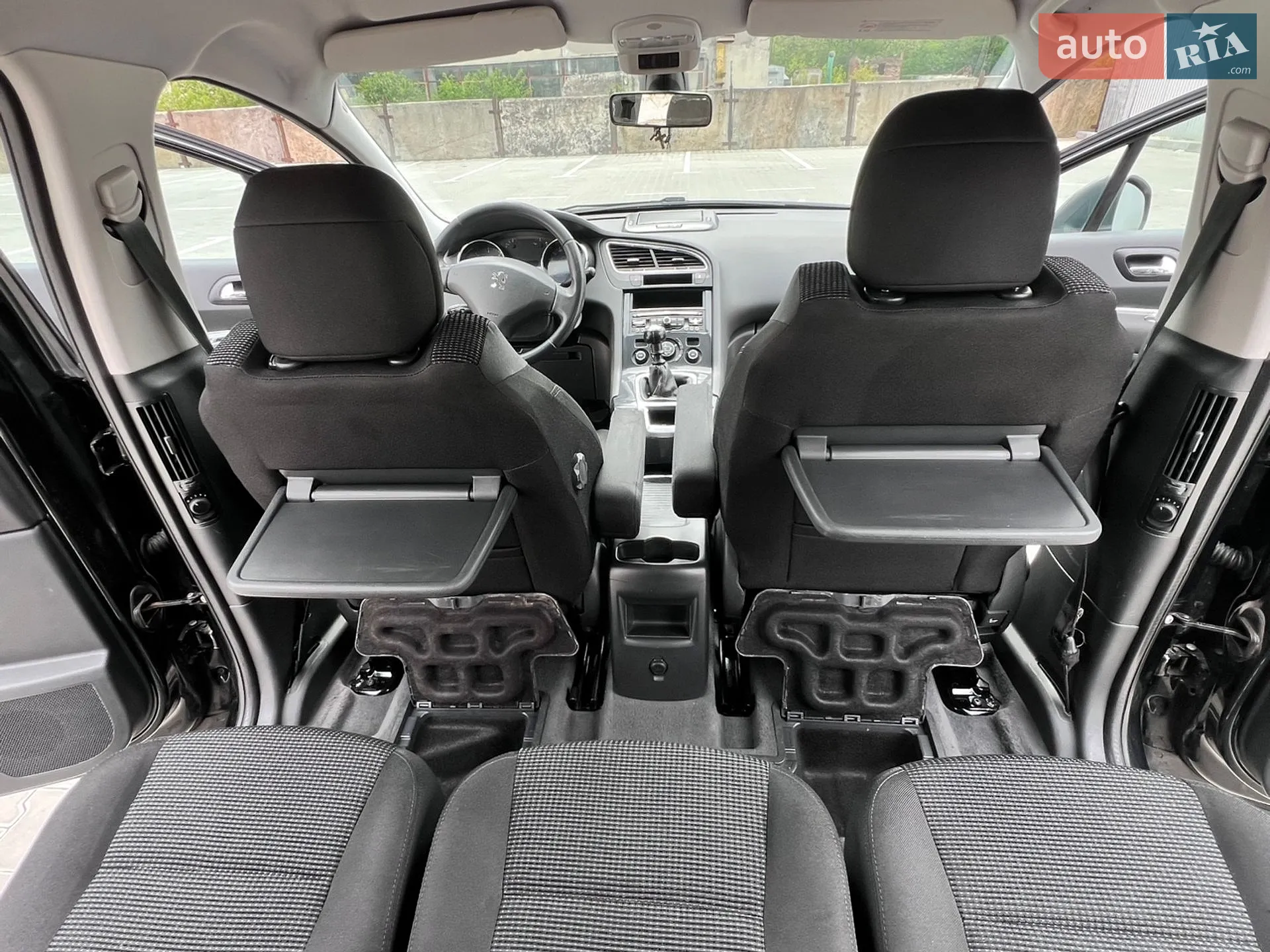 2010 Peugeot 5008 - мініатюра 18