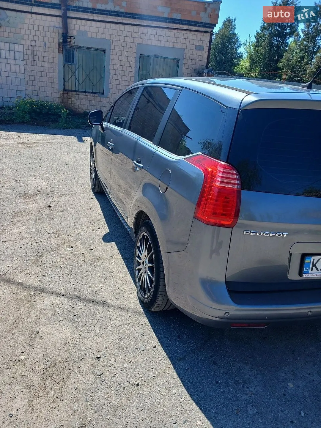 2011 Peugeot 5008 - мініатюра 12