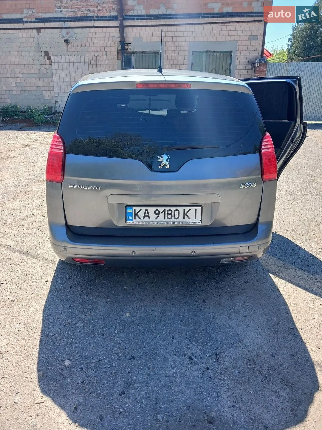 2011 Peugeot 5008 - мініатюра 13