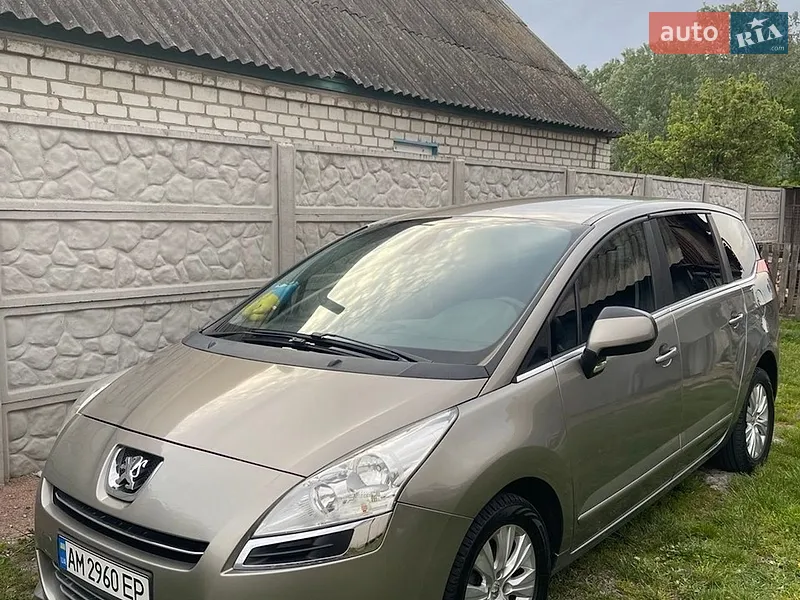 Peugeot 5008