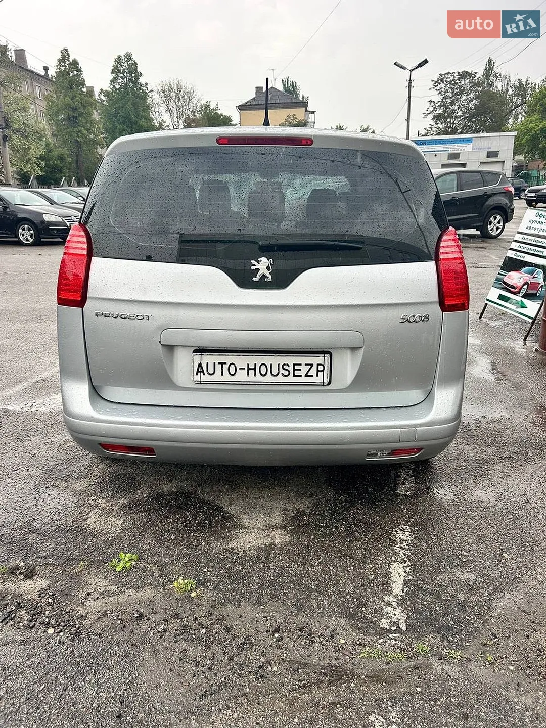 2010 Peugeot 5008 - мініатюра 5