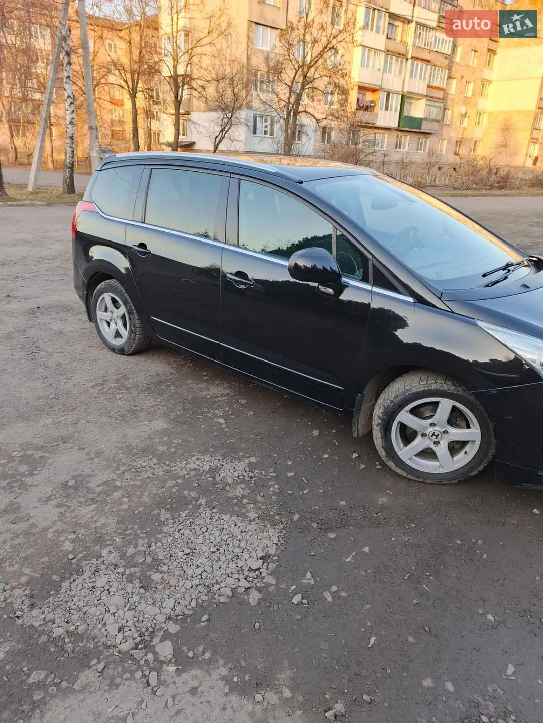 2010 Peugeot 5008 - мініатюра 4