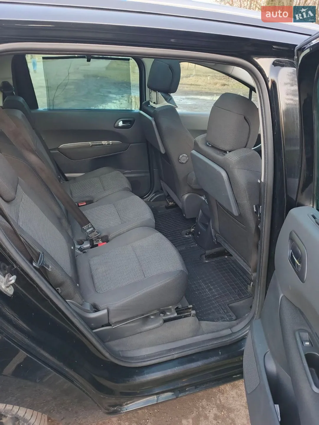 2010 Peugeot 5008 - мініатюра 9