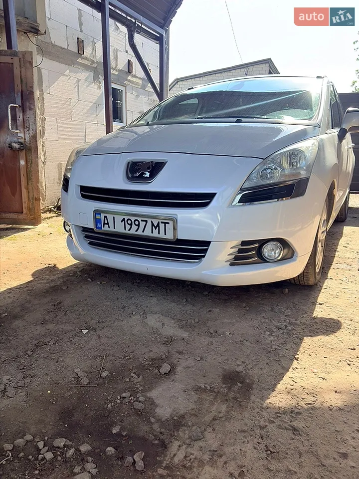 2010 Peugeot 5008 - мініатюра 12