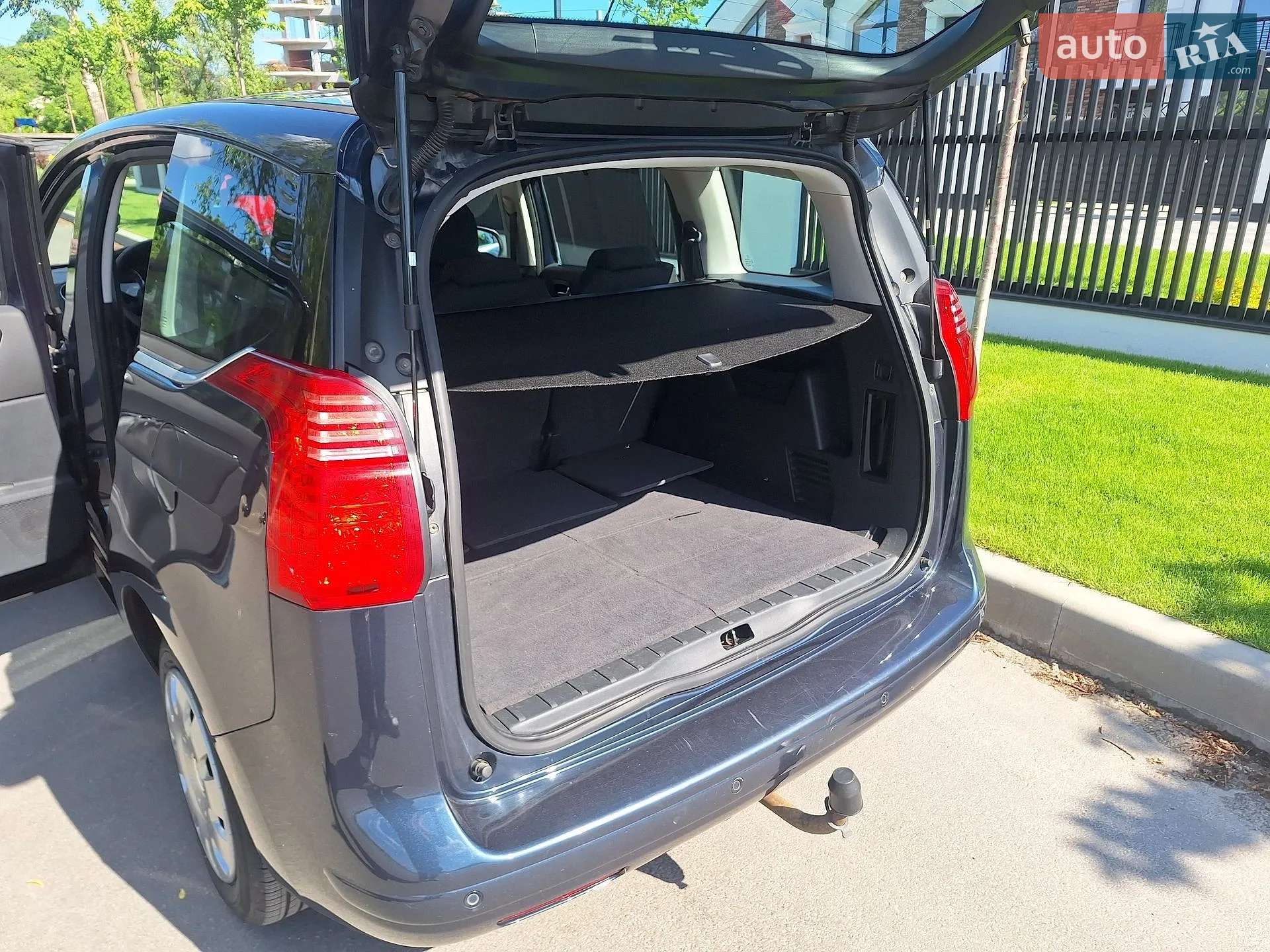 2013 Peugeot 5008 - мініатюра 5