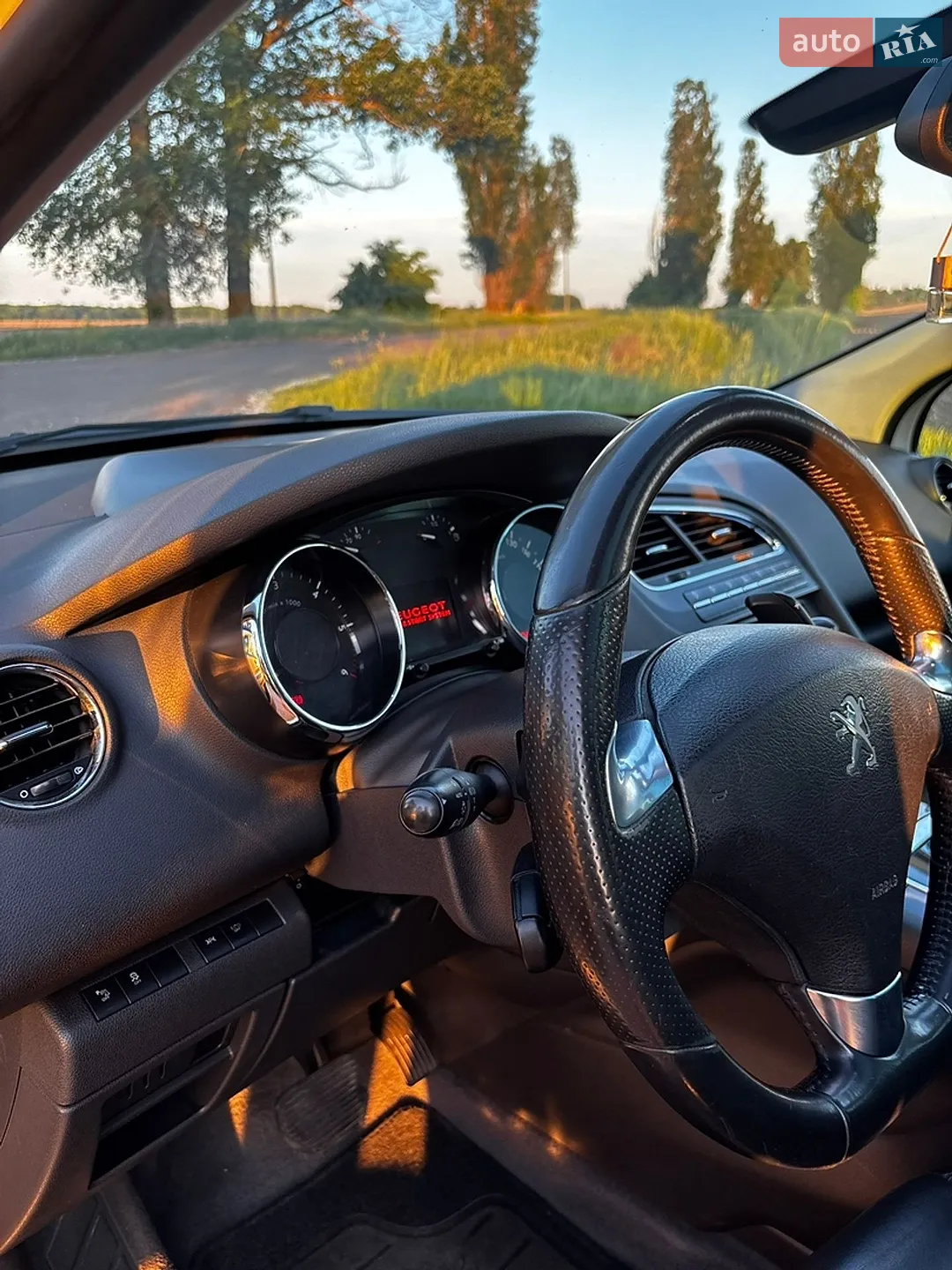 2014 Peugeot 5008 - мініатюра 23