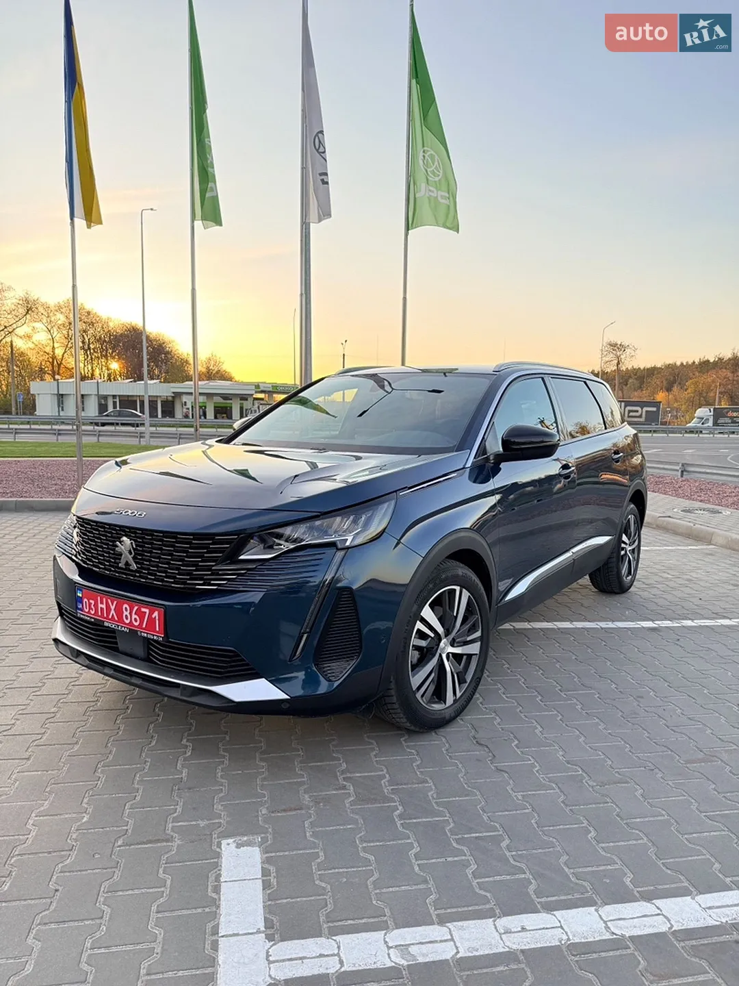 2023 Peugeot 5008 - фото 1