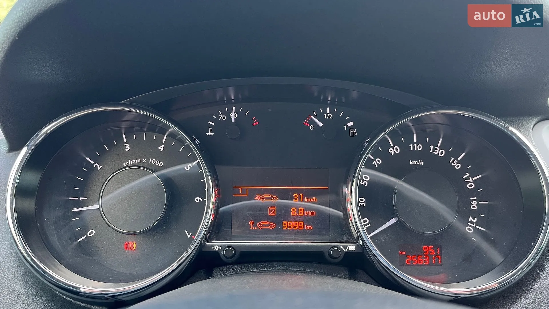 2011 Peugeot 5008 - мініатюра 18