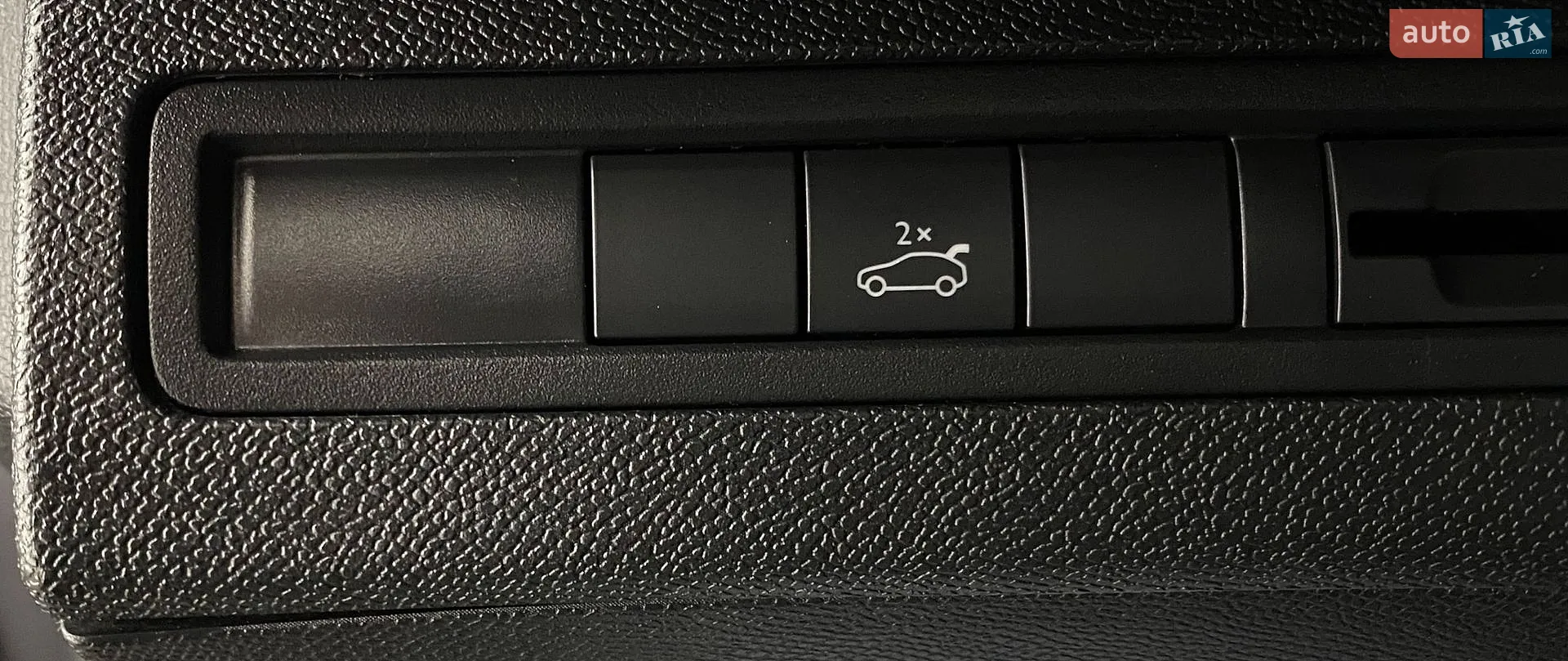 2019 Peugeot 5008 - мініатюра 16