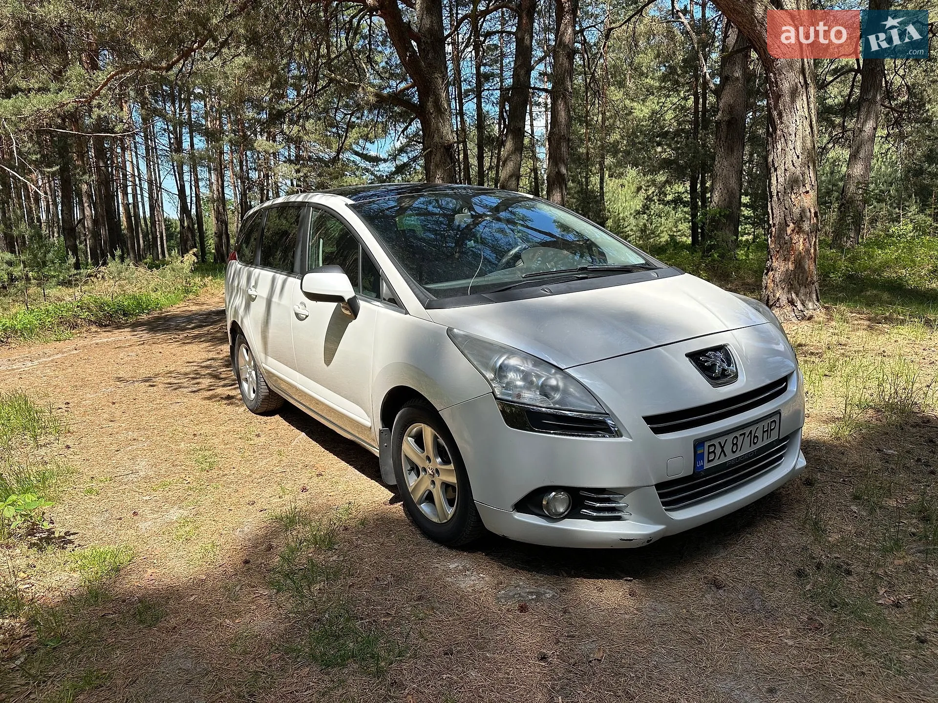 2011 Peugeot 5008 - фото 1