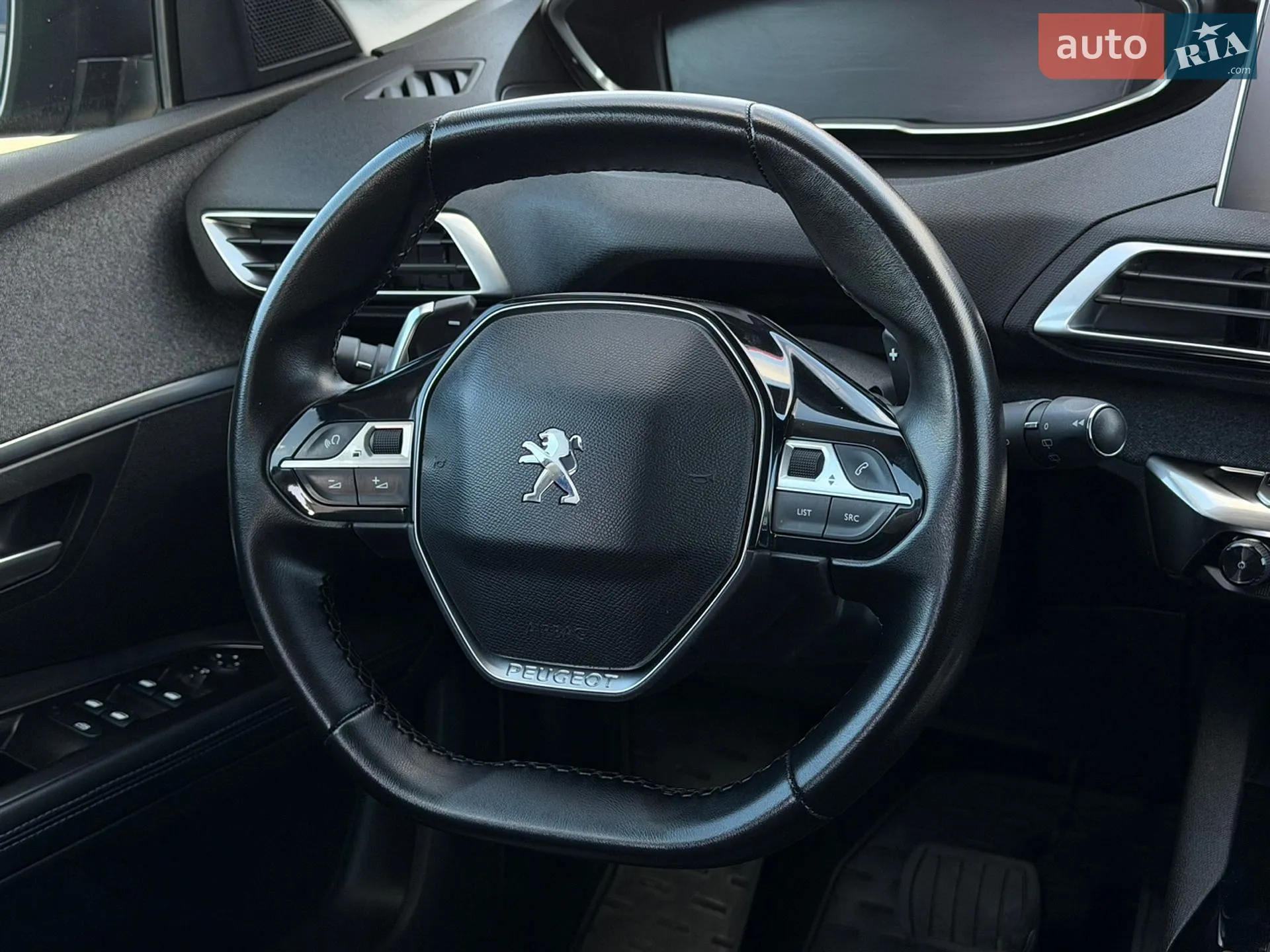 2017 Peugeot 5008 - мініатюра 32