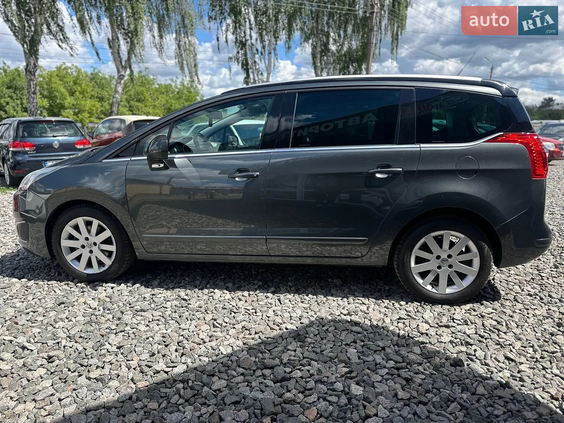 2013 Peugeot 5008 - мініатюра 17