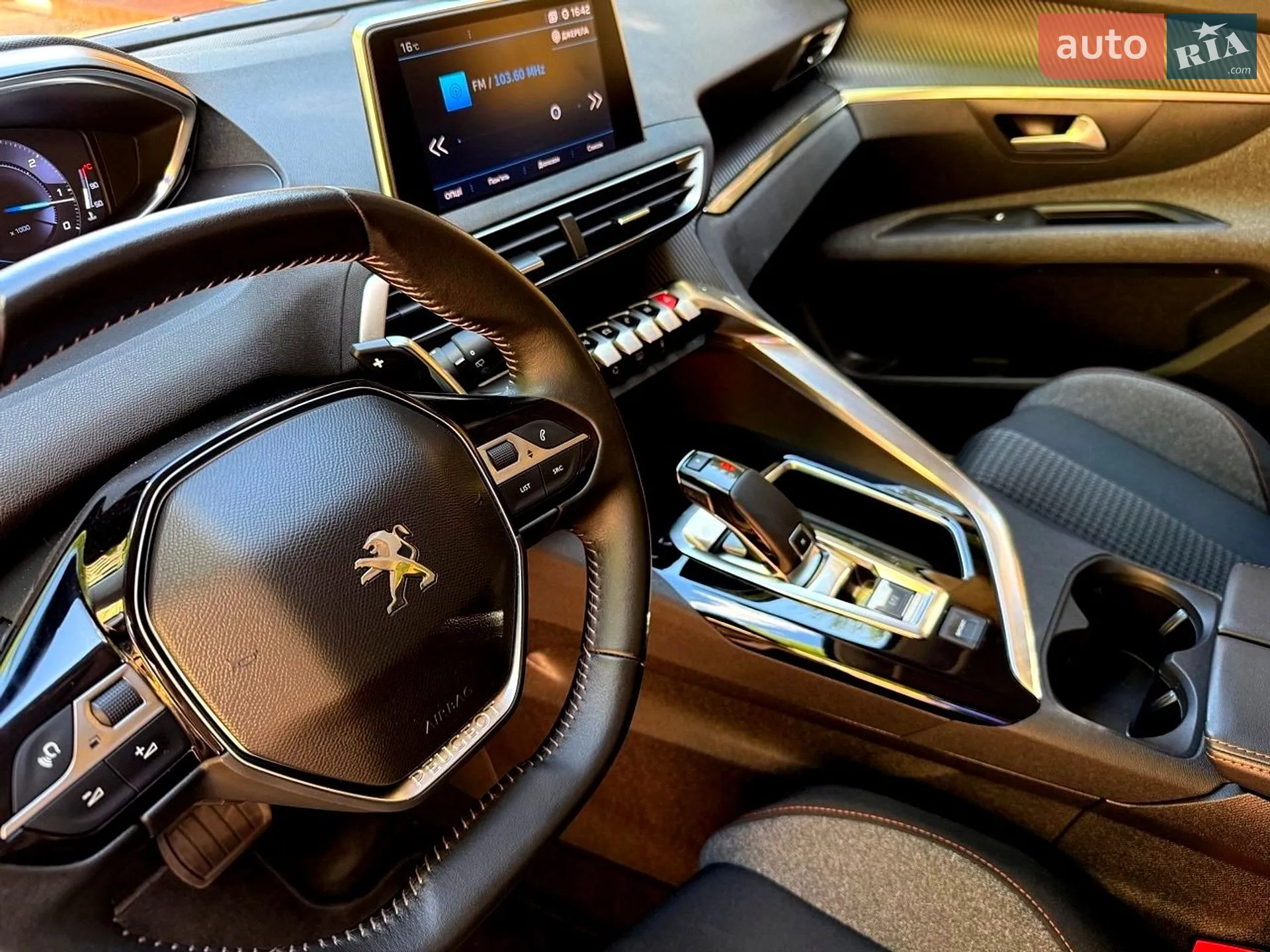 2019 Peugeot 5008 - мініатюра 32