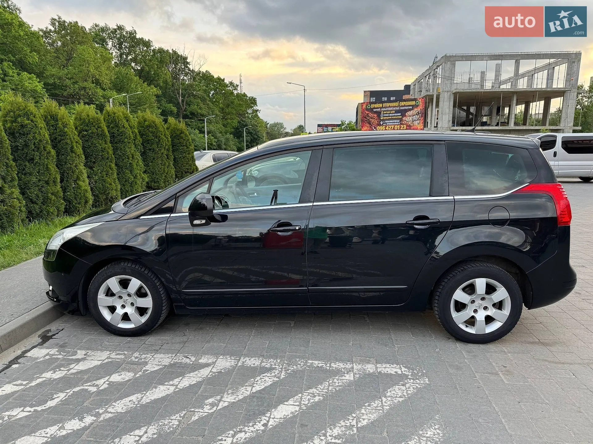 2013 Peugeot 5008 - мініатюра 8