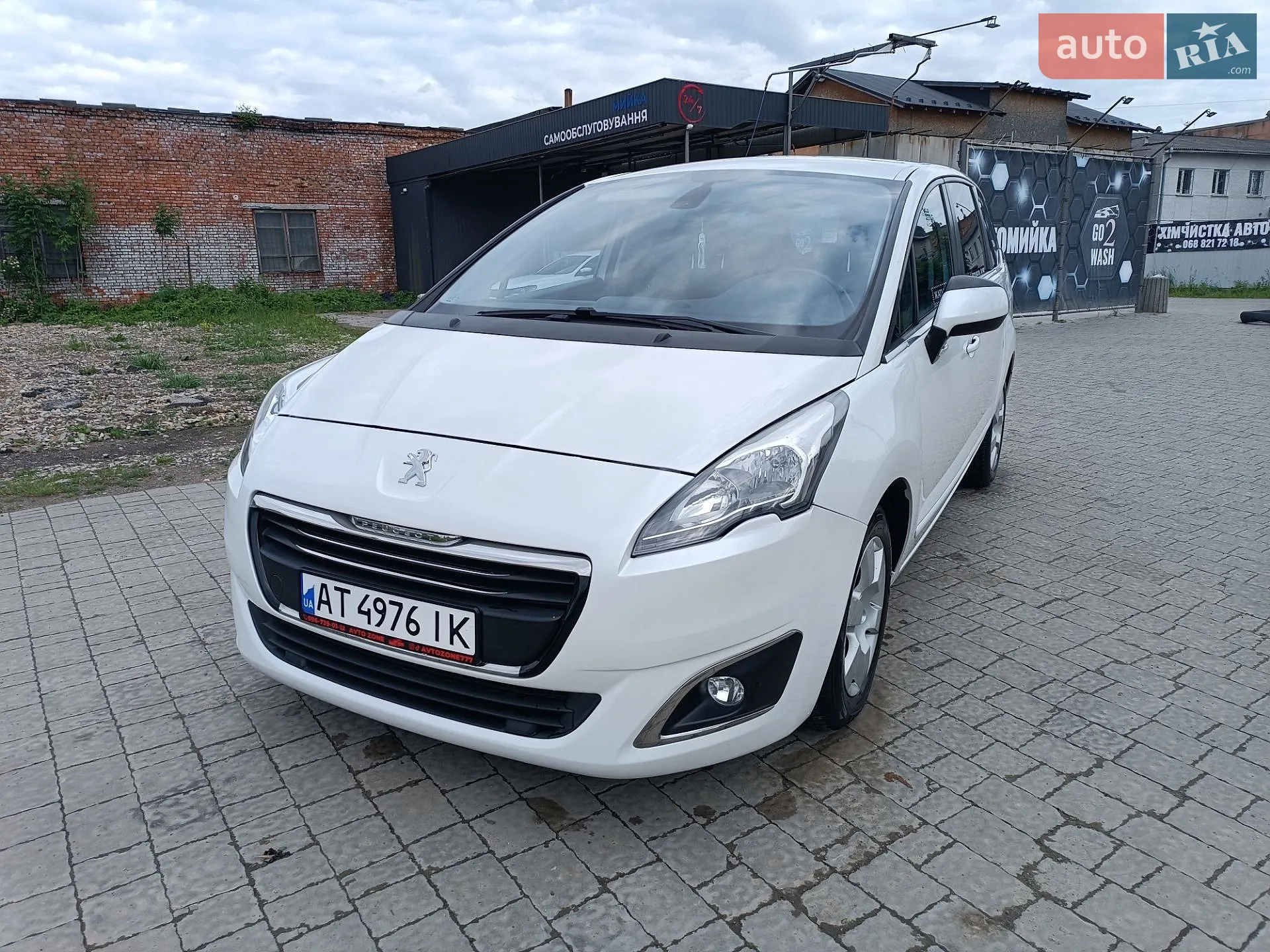 2014 Peugeot 5008 - мініатюра 2