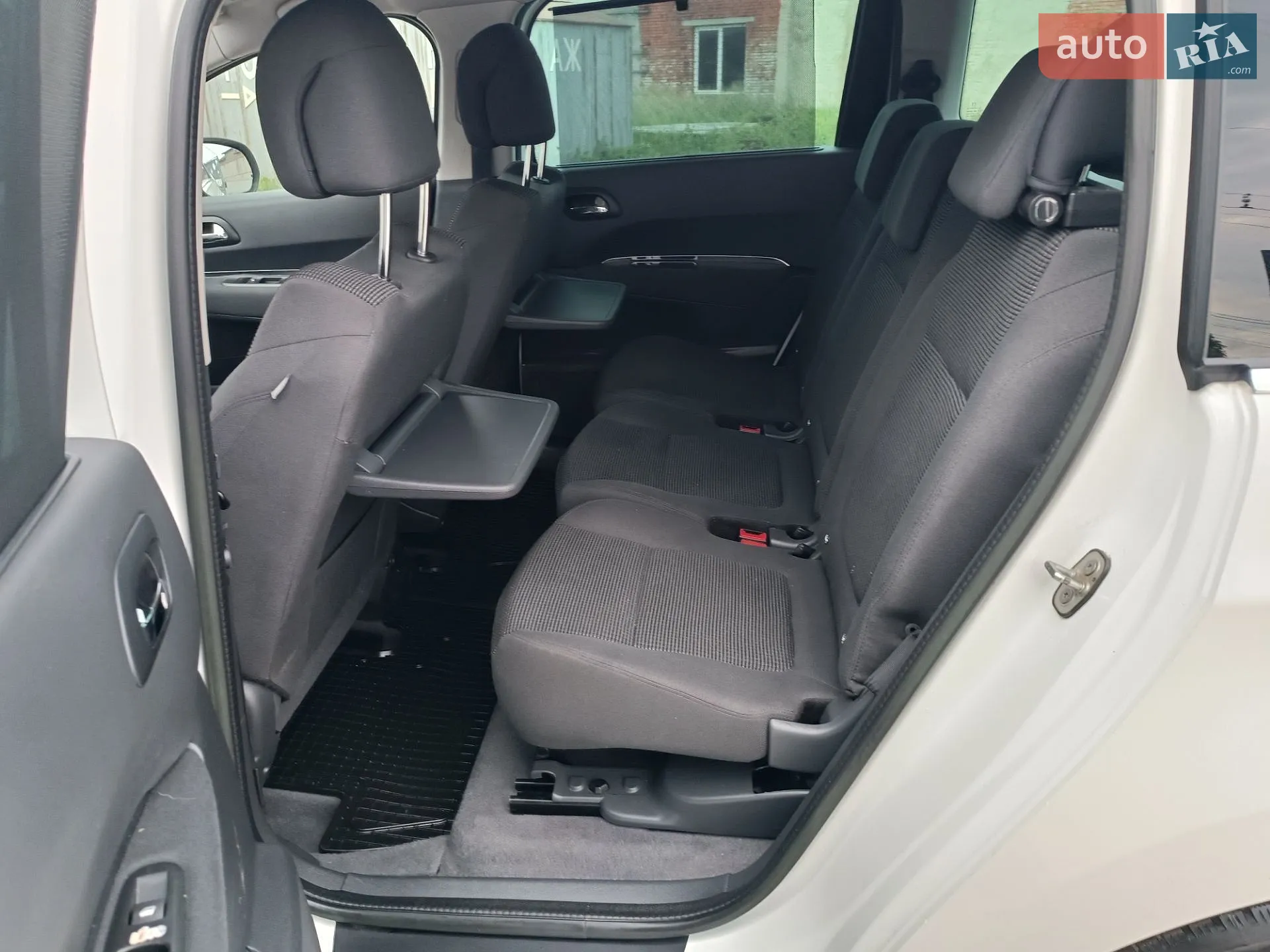 2014 Peugeot 5008 - мініатюра 19