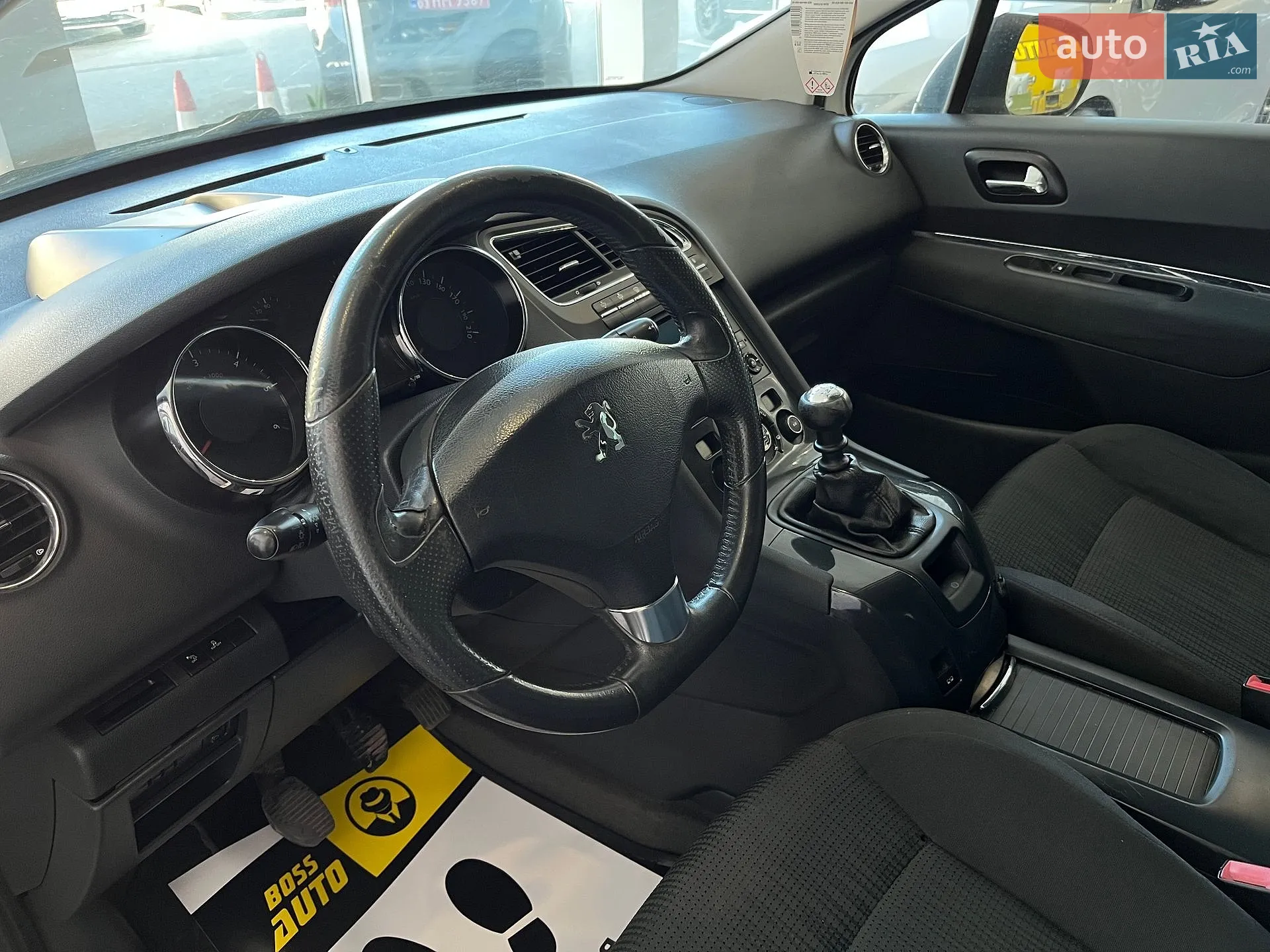 2012 Peugeot 5008 - мініатюра 12