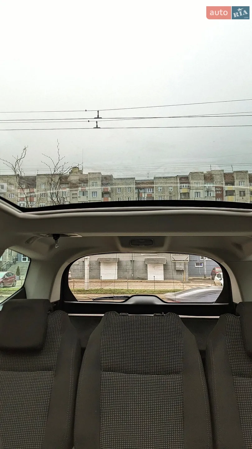 2011 Peugeot 5008 - мініатюра 14