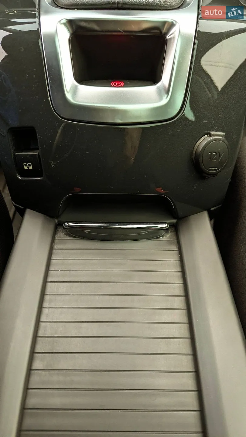 2011 Peugeot 5008 - мініатюра 19