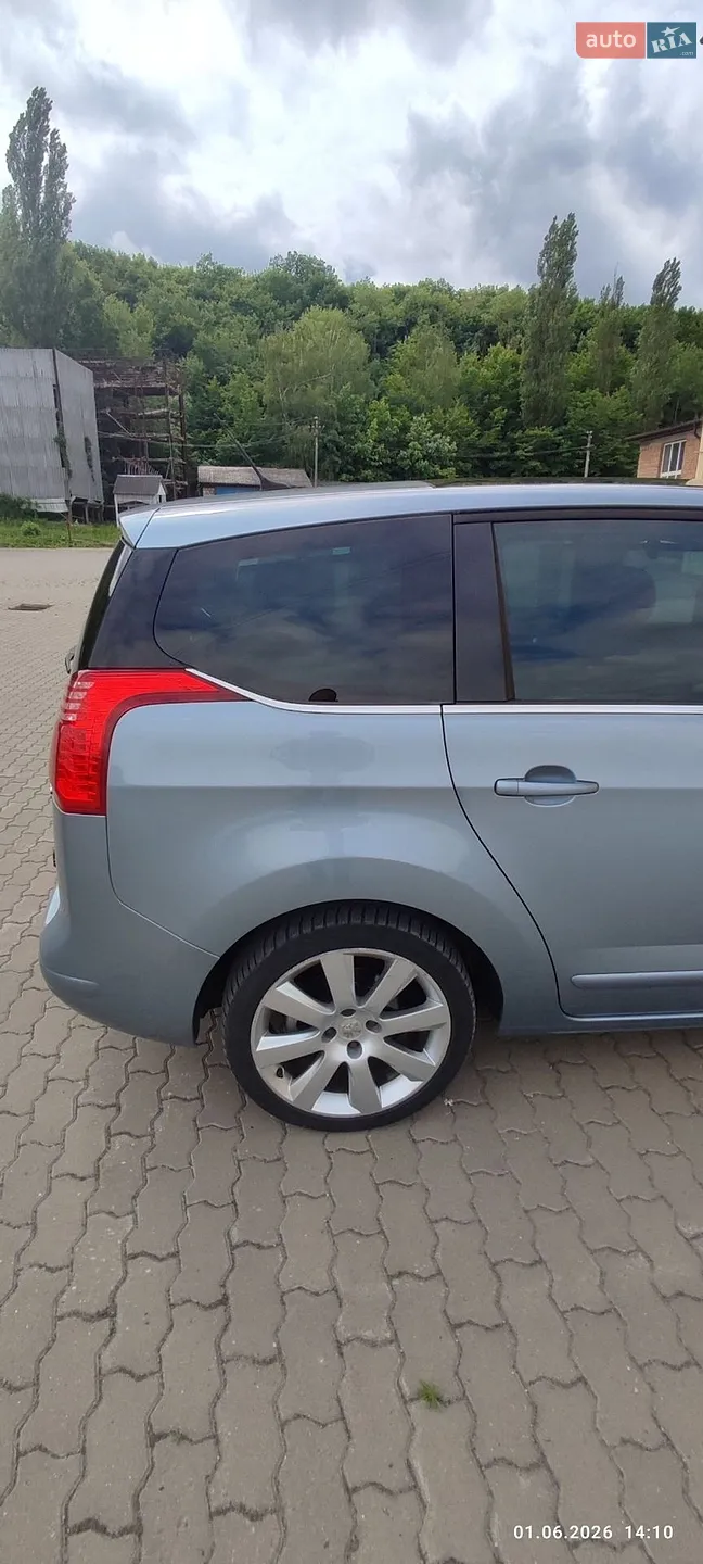 2010 Peugeot 5008 - мініатюра 6