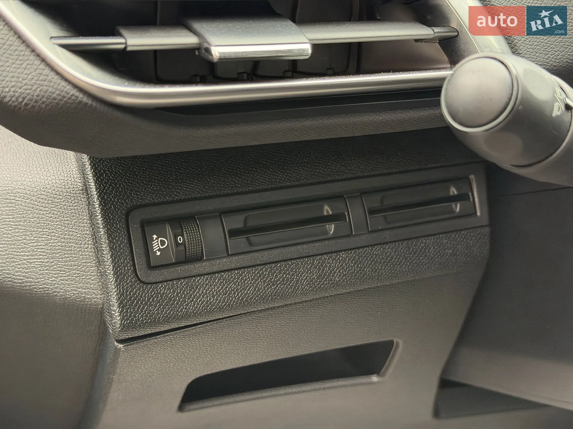 2018 Peugeot 5008 - мініатюра 19