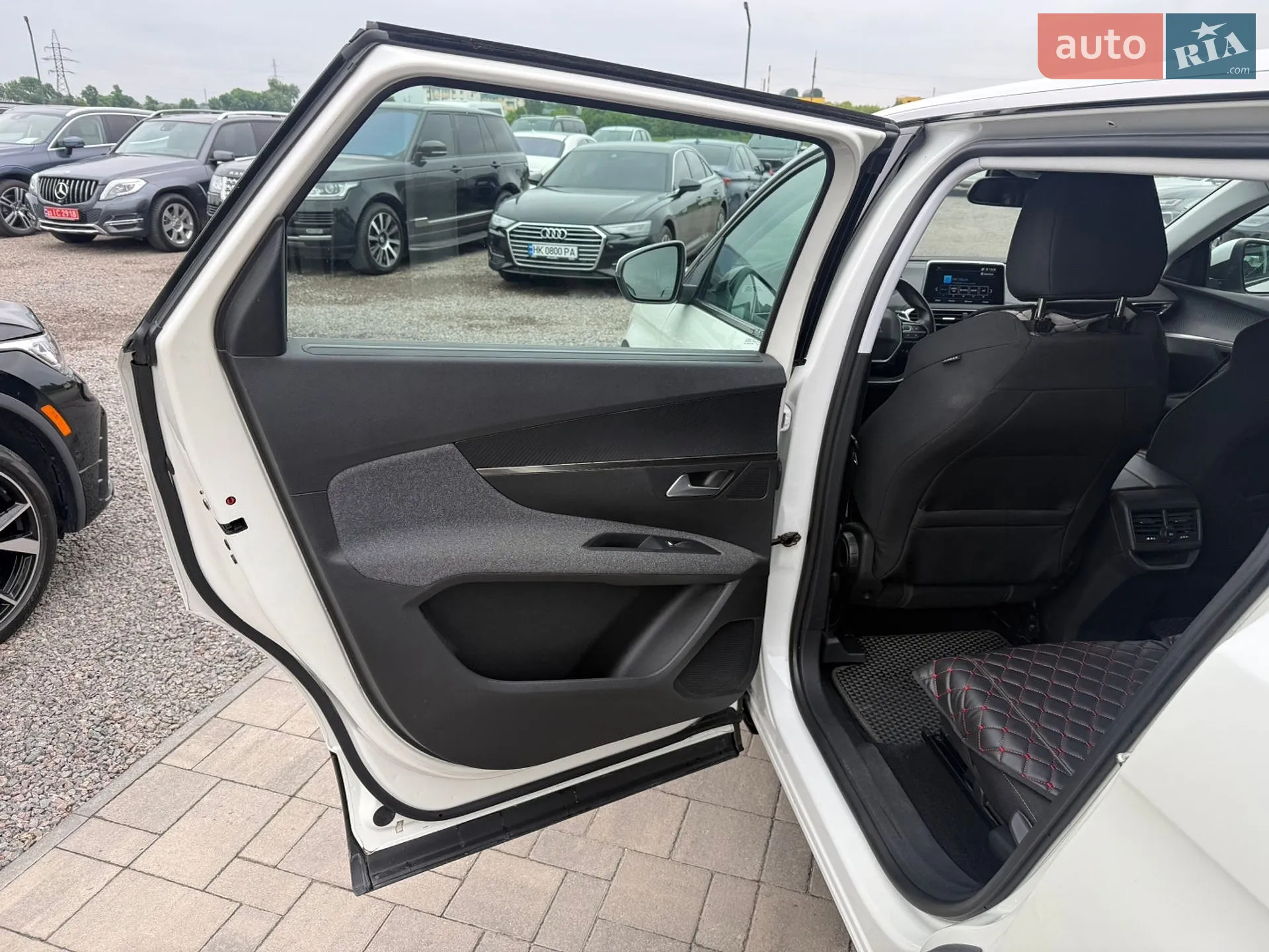 2019 Peugeot 5008 - мініатюра 15