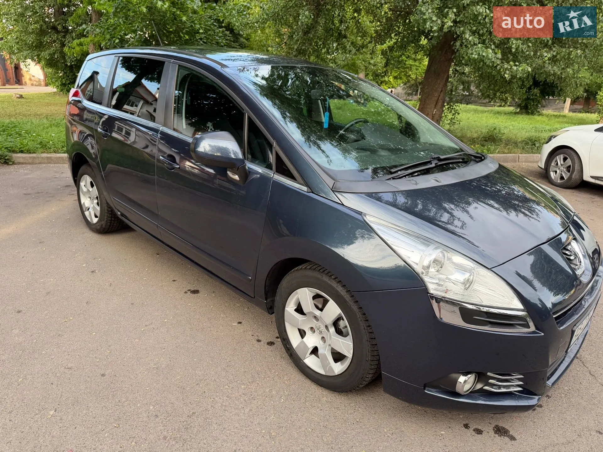 2013 Peugeot 5008 - мініатюра 11