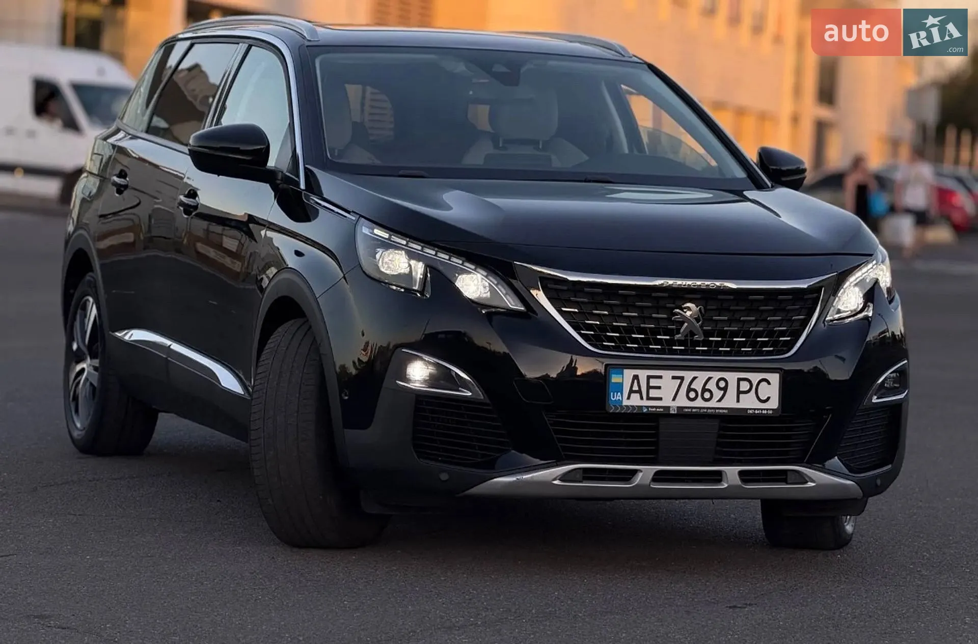 2017 Peugeot 5008 - мініатюра 3