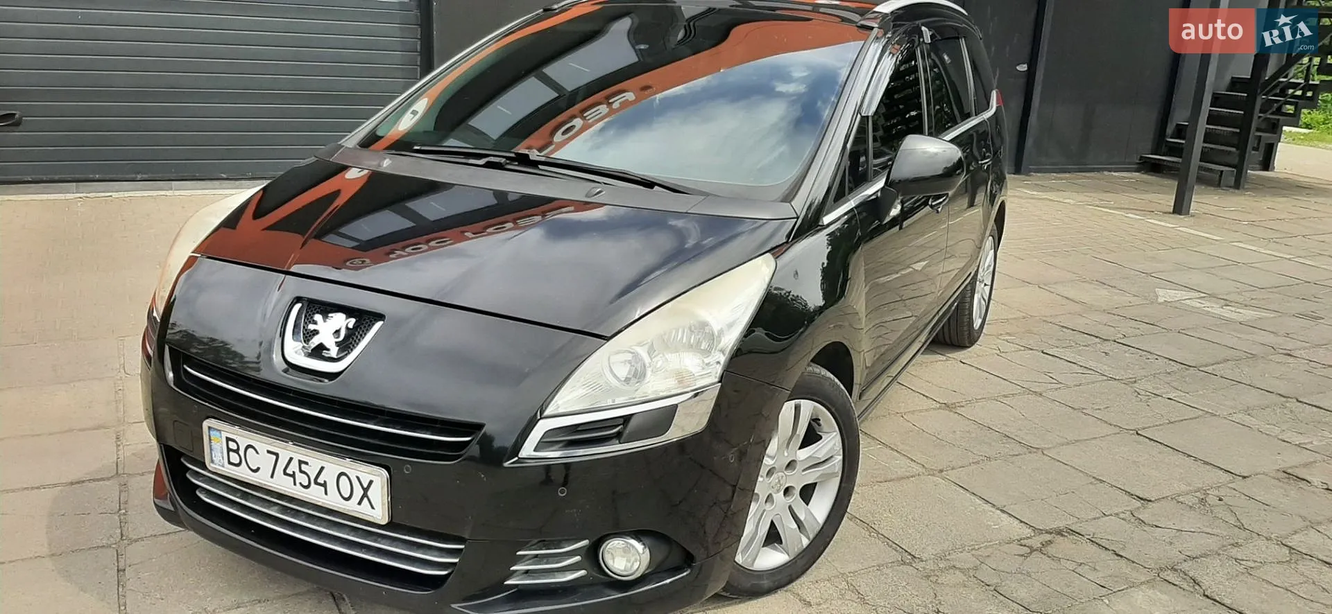 2011 Peugeot 5008 - фото 1