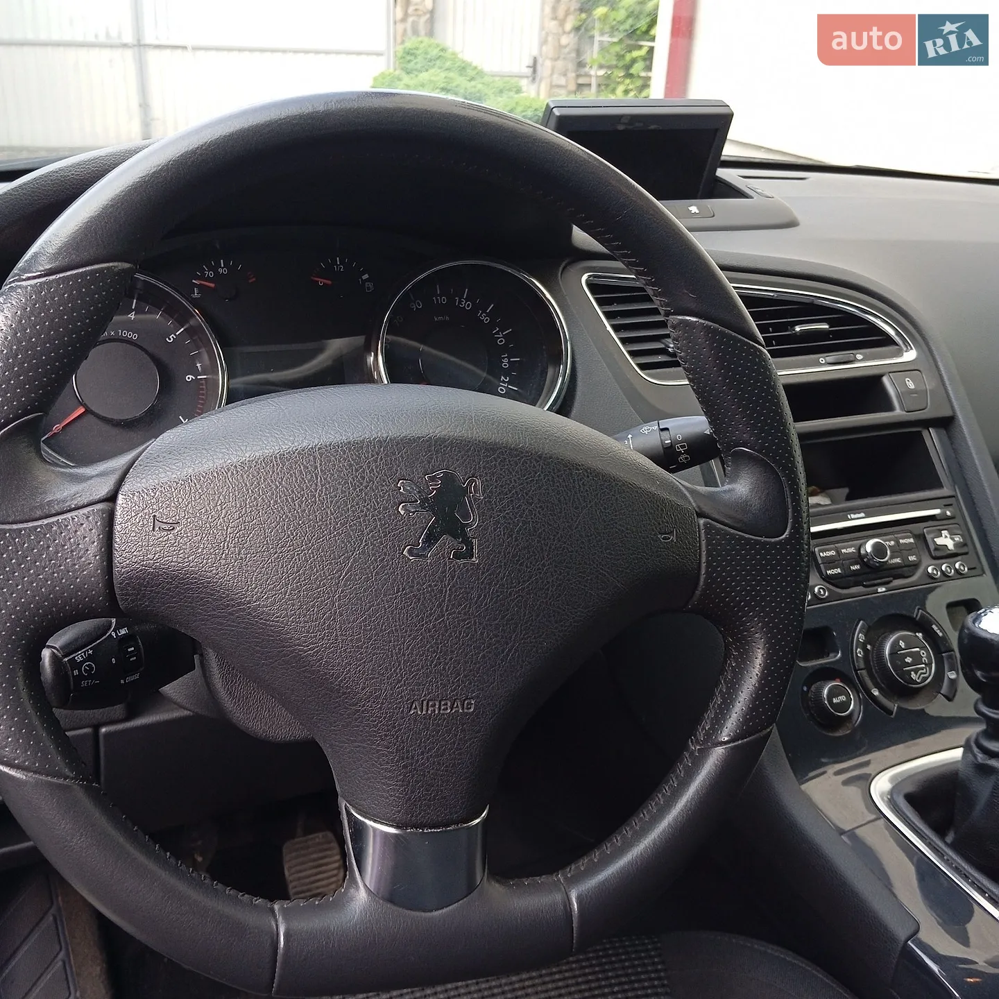 2012 Peugeot 5008 - мініатюра 11