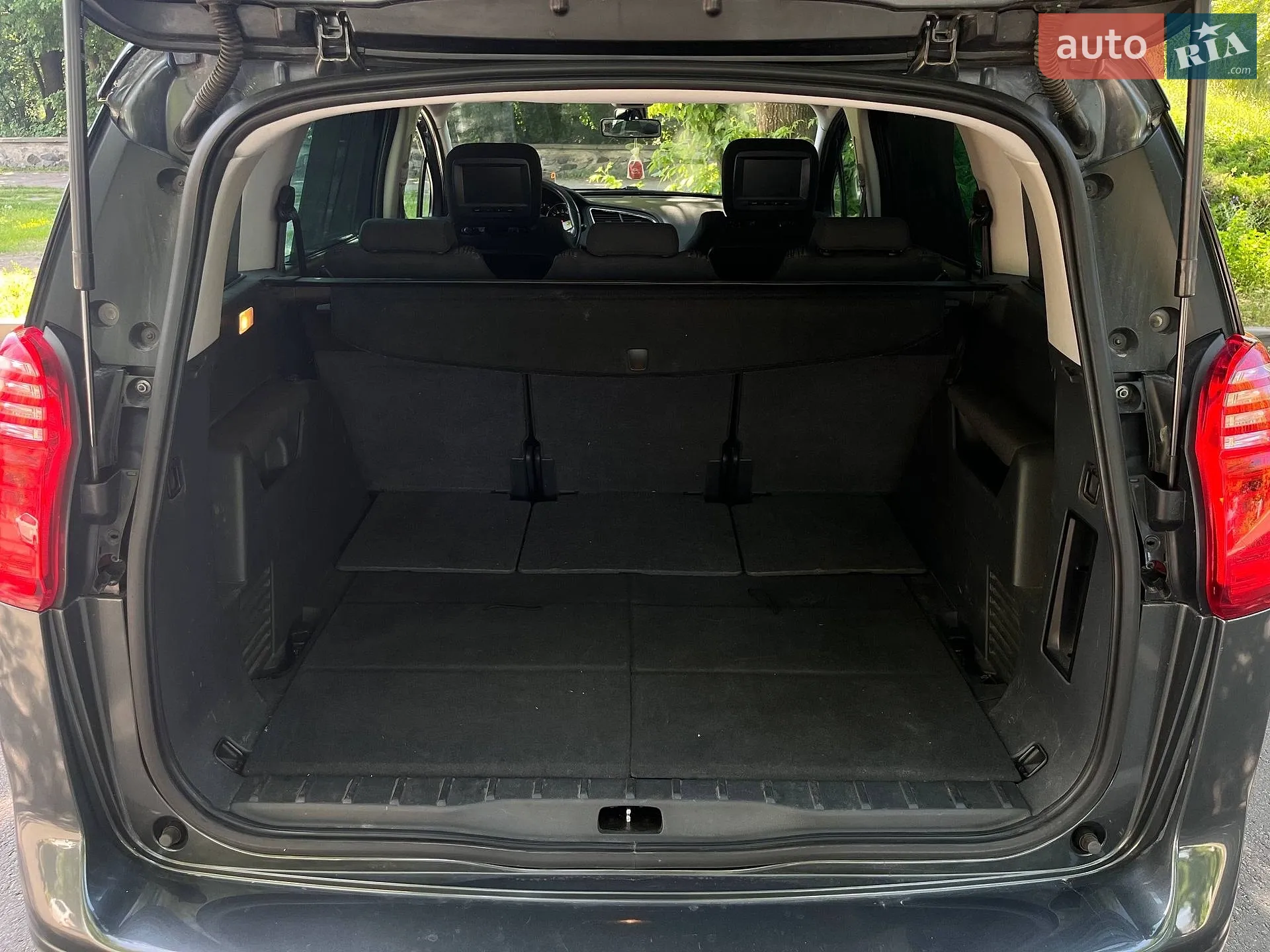 2013 Peugeot 5008 - мініатюра 11