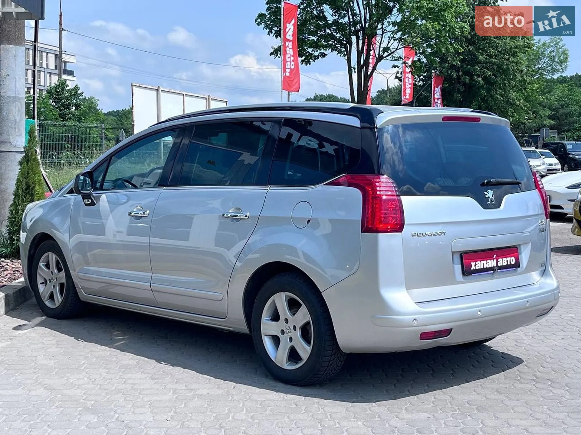 2010 Peugeot 5008 - мініатюра 8