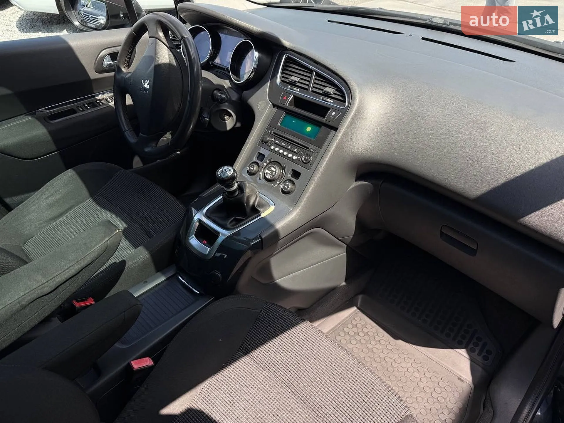 2010 Peugeot 5008 - мініатюра 31