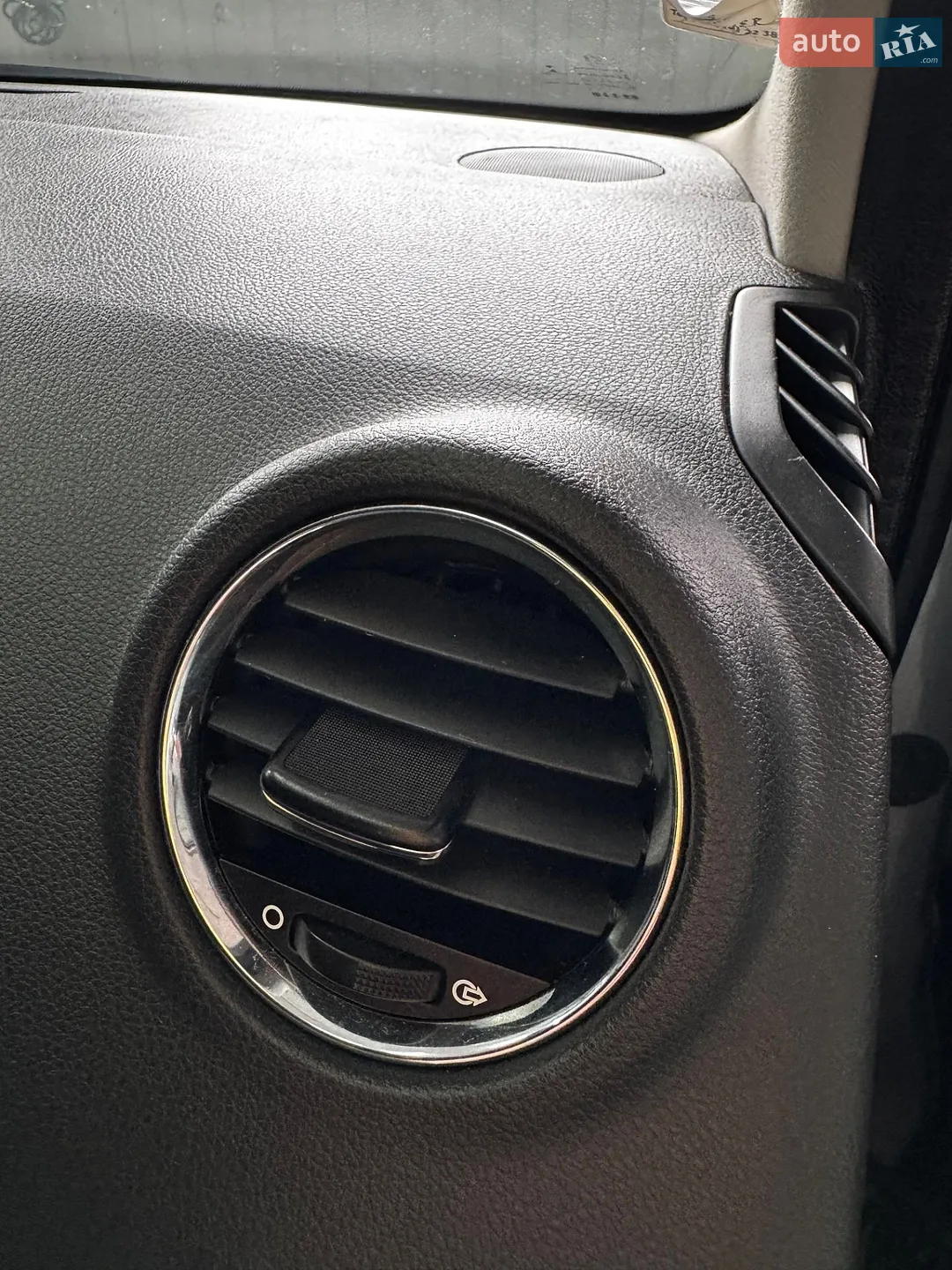2011 Peugeot 5008 - мініатюра 26