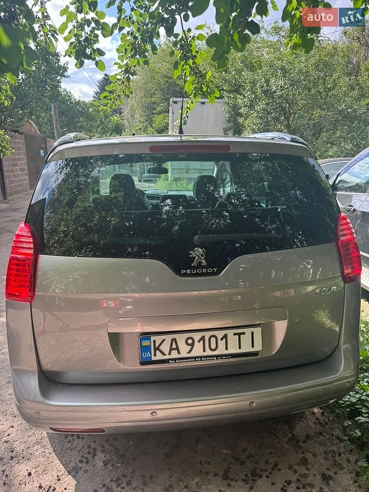 2012 Peugeot 5008 - мініатюра 22